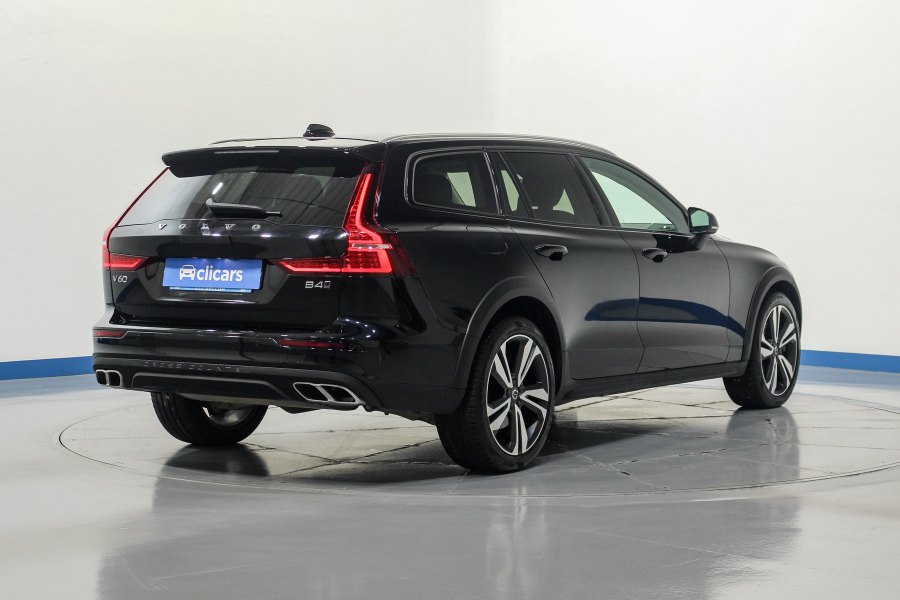 Volvo V60 Cross Country Mild hybrid V60 Cross Country B4 Core AWD Aut. 5