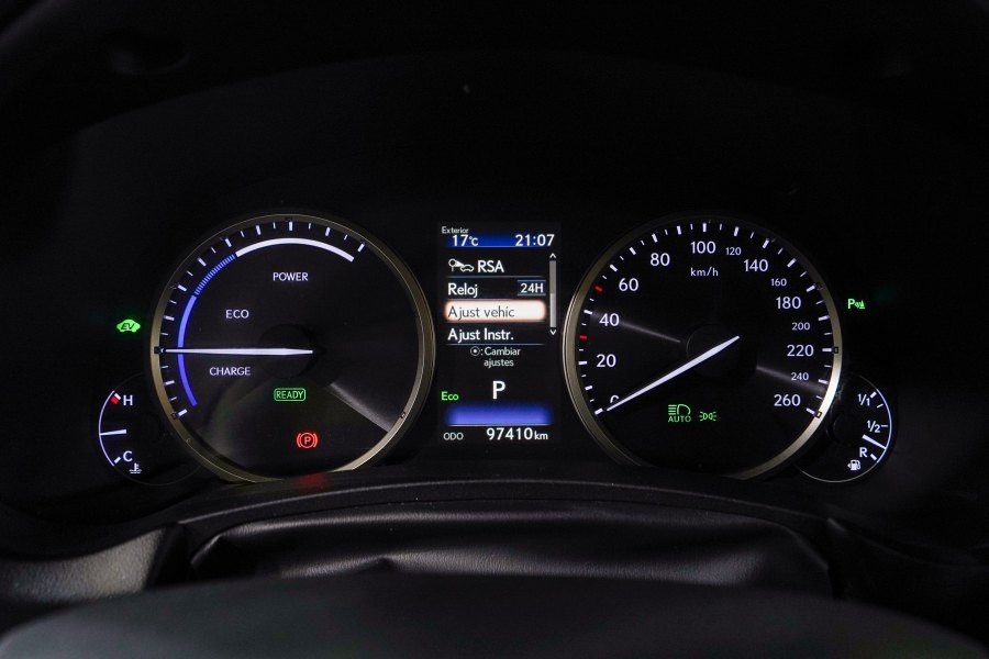 Lexus NX Híbrido NX 300h Executive Navigation 4WD 8