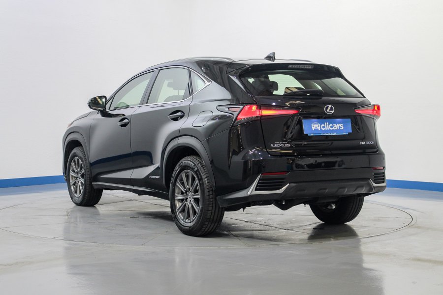 Lexus NX Híbrido 2.5 300h Business Navigation 2WD 8