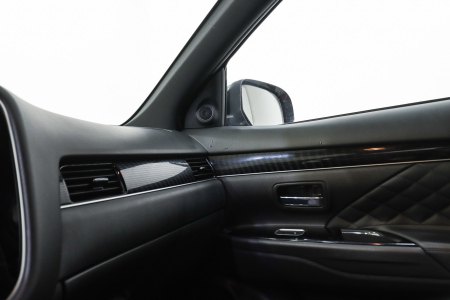 Mitsubishi Outlander Híbrido enchufable 2.4 PHEV Kaiteki Auto 4WD 36