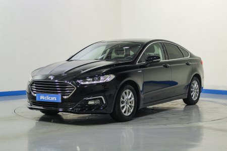 Ford Mondeo Sedán 2.0 HEV Titanium