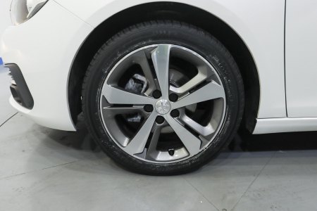 Peugeot 308 Gasolina 5p Allure 1.2 PureTech 96KW (130CV) 12