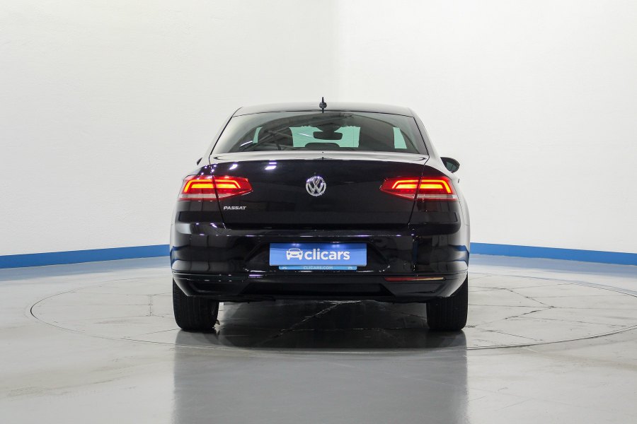 Volkswagen Passat Diésel Passat 2.0TDI Advance DSG7 110kW 4