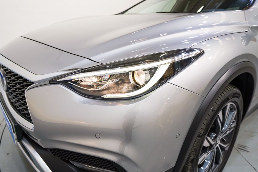 Infiniti QX30 Diésel 2.2D PREMIUM 7DCT AWD 9