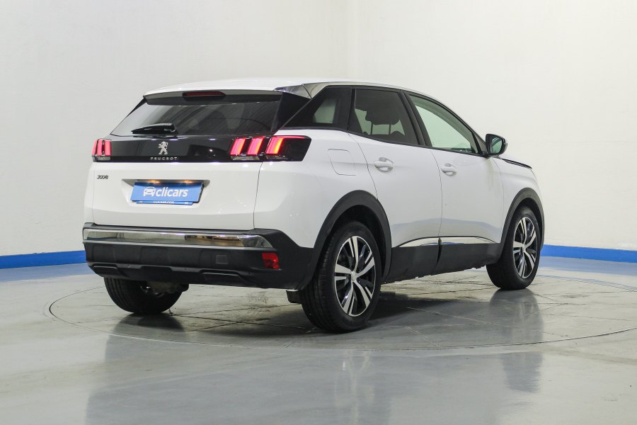 Peugeot 3008 Gasolina 1.2 PureTech 96KW (130CV) S&S Allure 5