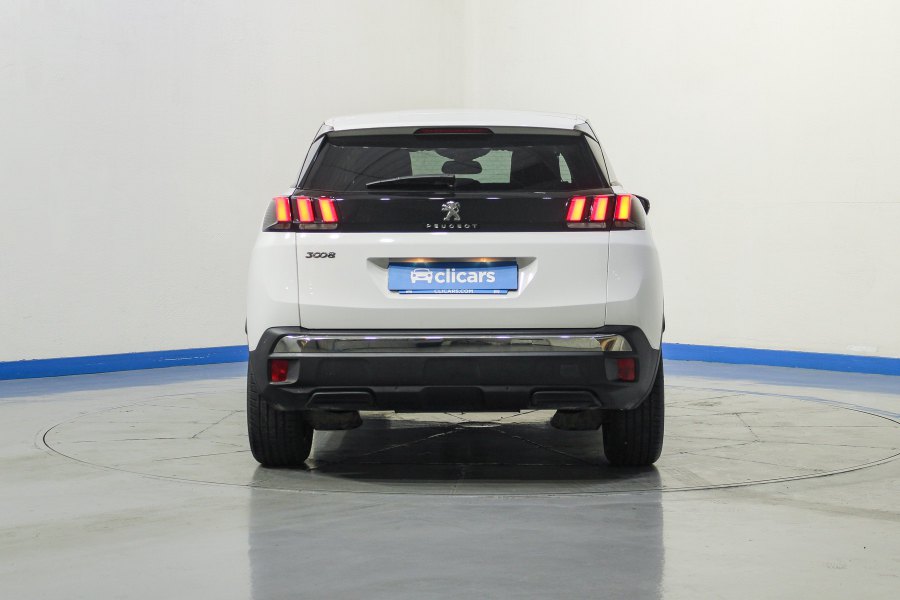 Peugeot 3008 Gasolina 1.2 PureTech 96KW (130CV) S&S Allure 4