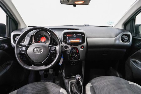 Toyota Aygo 1.0 70 x-play 7