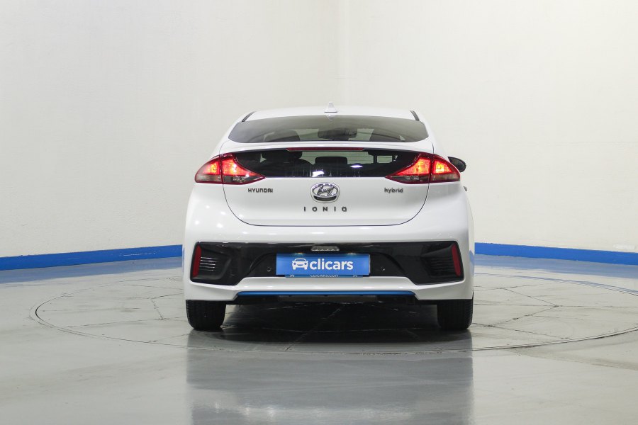 Hyundai IONIQ Híbrido 1.6 GDI HEV Klass DCT 4