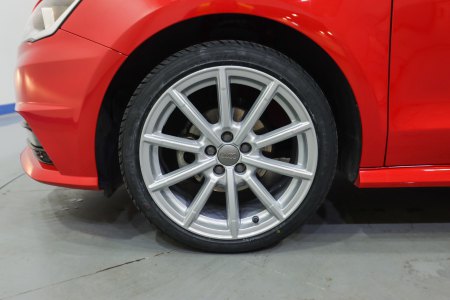 Audi A1 Gasolina Adrenalin 1.0 TFSI 70kW (95CV) Sportback 12