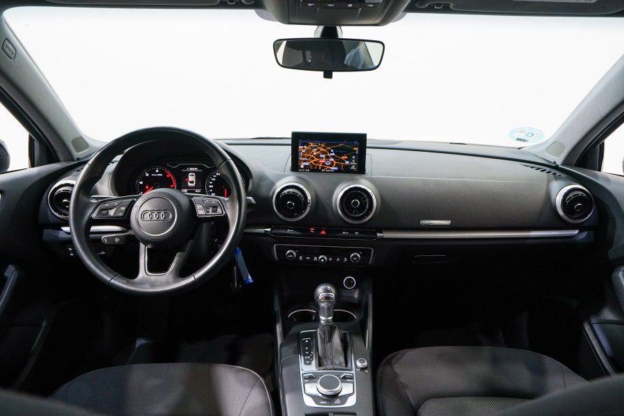 Audi A3 Diésel 35 TDI 110kW (150CV) S tronic Sedan 6