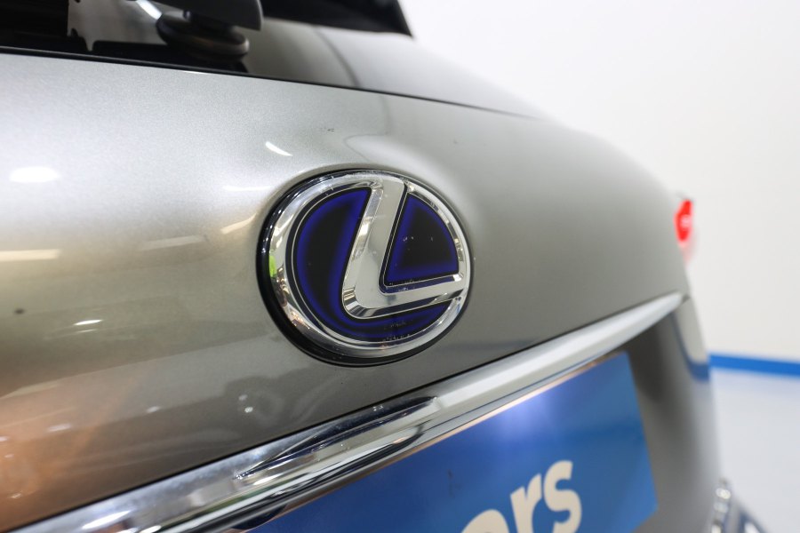 Lexus NX Híbrido 2.5 300h Luxury 4WD 12
