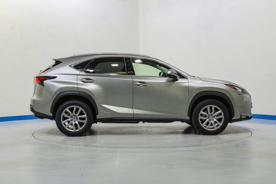 Lexus NX Híbrido 2.5 300h Luxury 4WD 6