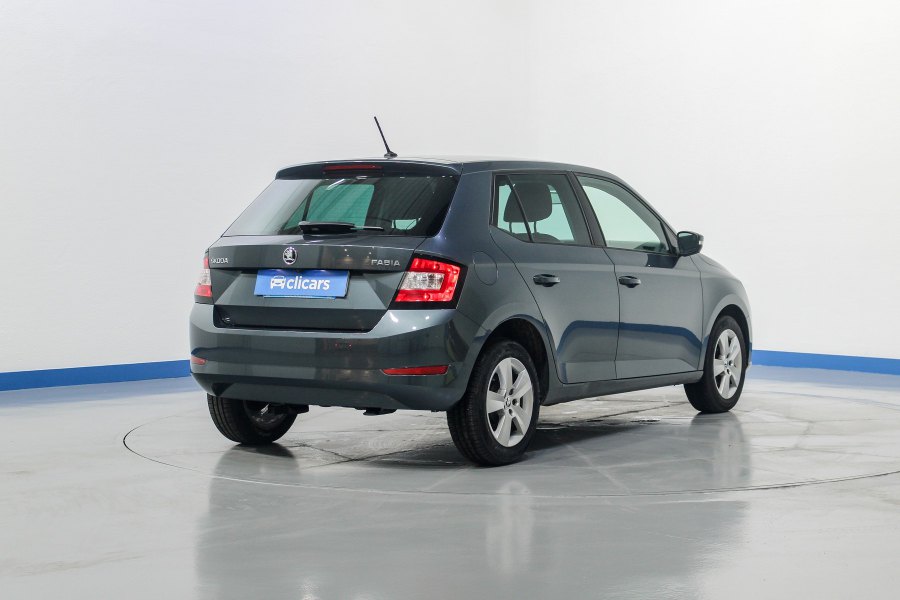 Skoda Fabia Gasolina 1.0 MPI 55KW (75cv) Like 5