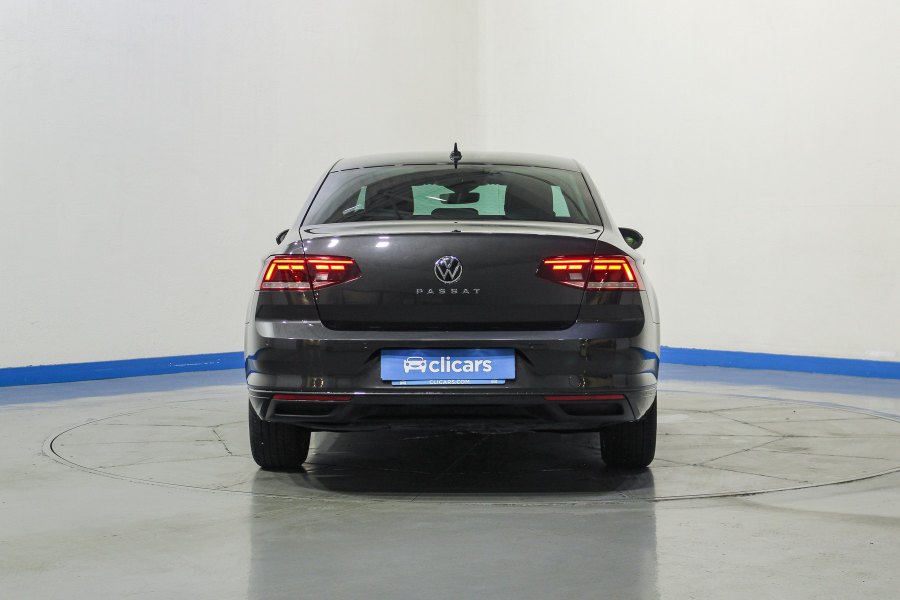 Volkswagen Passat Diésel Executive 2.0 TDI 110kW (150CV) DSG 4