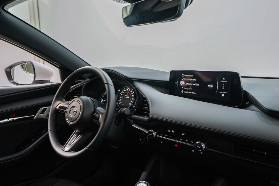 Mazda Mazda3 Mild hybrid e-SKYACTIV-G 110KW EXCLUSIVE-LINE PLUS 33