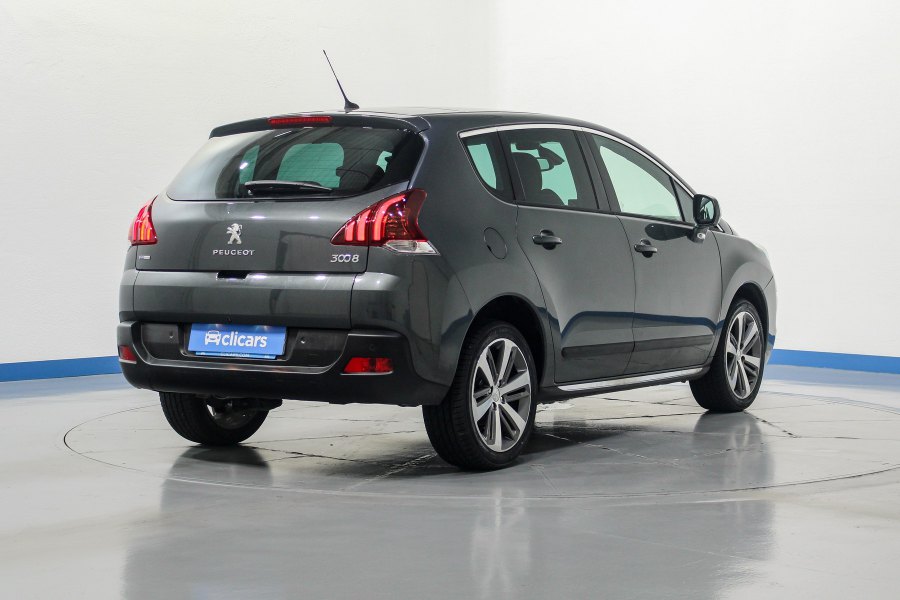 Peugeot 3008 Gasolina 3008 1.2 PureTech S&S Allure 130 5