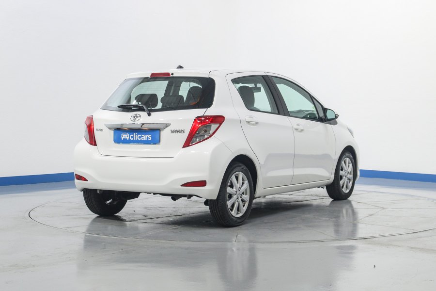 Toyota Yaris Gasolina 100 Active 5