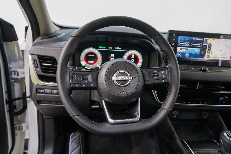 Nissan QASHQAI Mild hybrid DIG-T 103kW N-Connecta 12