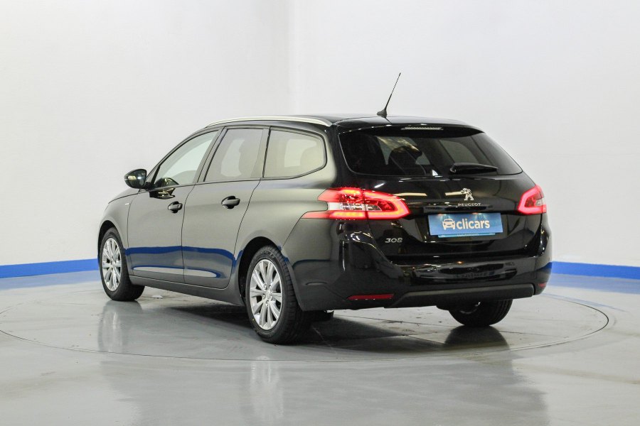 Peugeot 308 Gasolina 308 SW 1.2 PureTech S&S Style 130 8