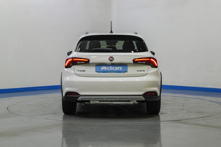 Fiat Tipo Mild hybrid Cross 1.5 Hybrid 97kW (130CV) DCT 4