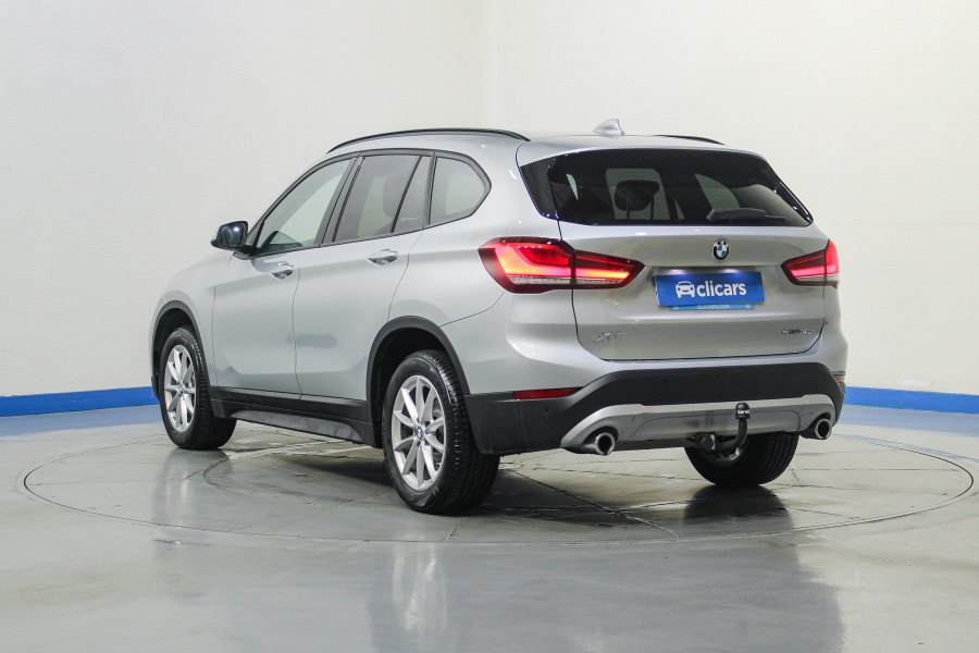 BMW X1 Diésel sDrive18dA Corporate 8