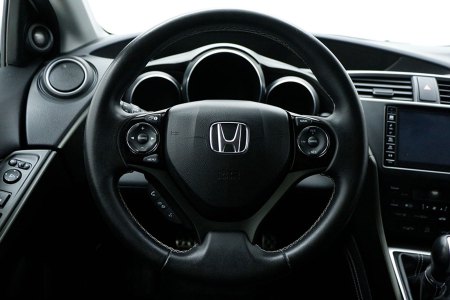 Honda Civic 1.8 i-VTEC Executive Pack 11