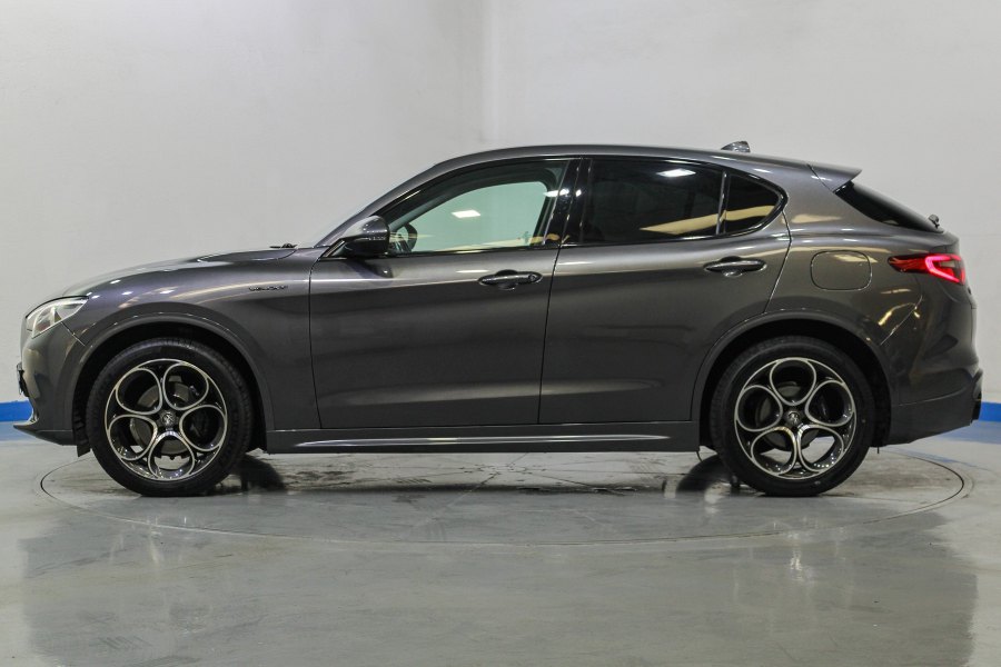 Alfa Romeo Stelvio Diésel 2.2 Diésel 154kW (210CV) Veloce Q4 7