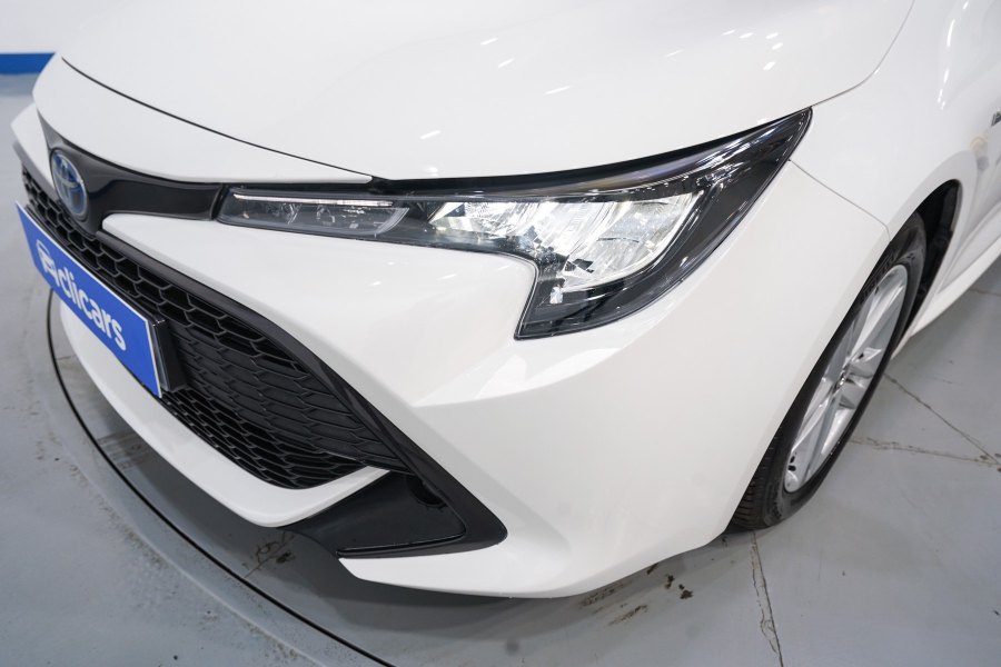 Toyota Corolla Híbrido 1.8 125H ACTIVE TECH E-CVT 9