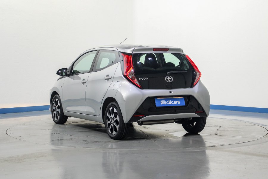 Toyota Aygo Gasolina Aygo 70 x-play 8