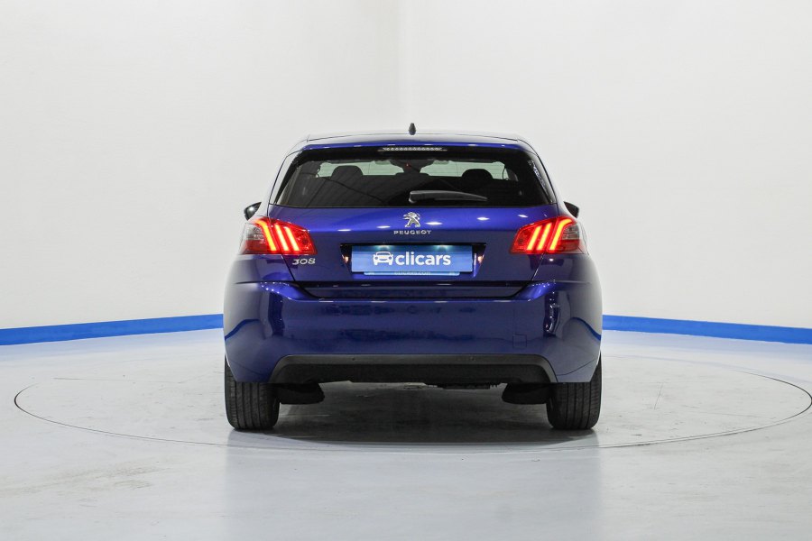 Peugeot 308 Diésel 5p Style 1.5 BlueHDi 96KW (130CV) 4