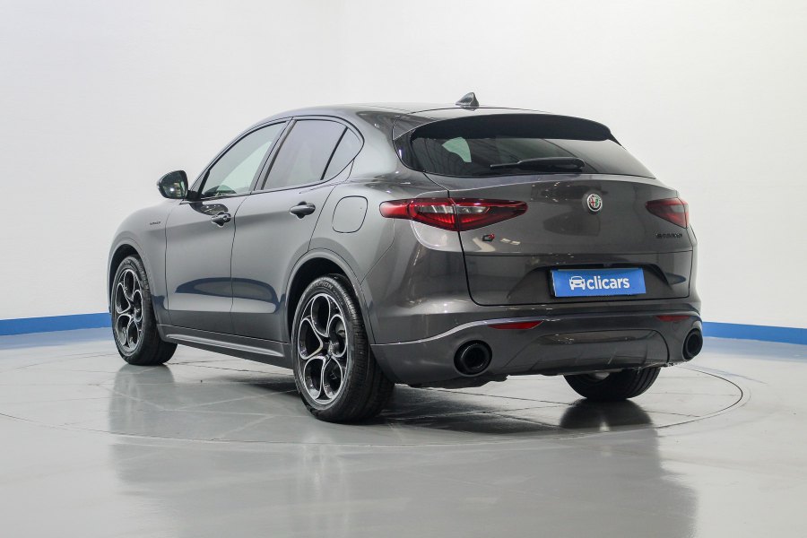 Alfa Romeo Stelvio Diésel 2.2 Diésel 154kW (210CV) Veloce Q4 8