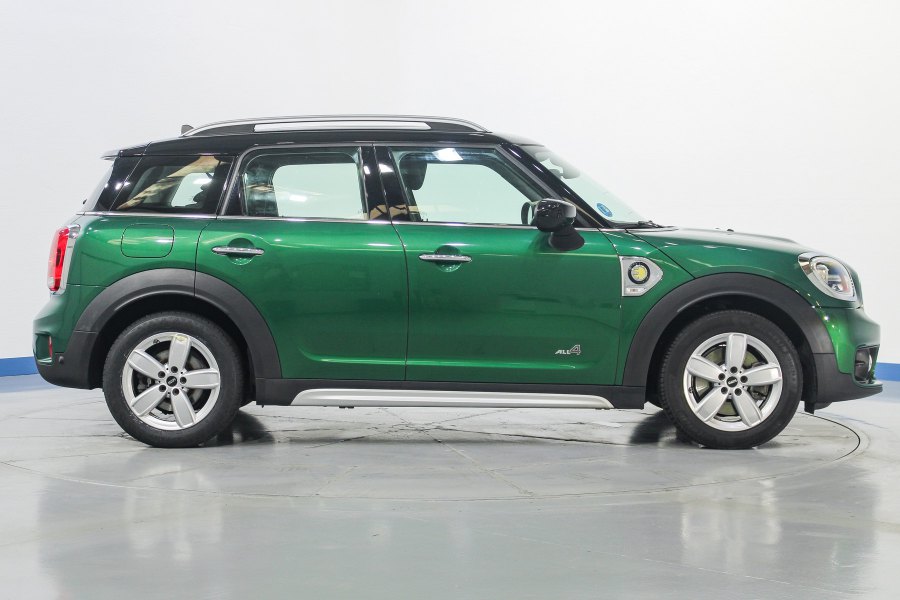 MINI Countryman Híbrido enchufable Cooper S E ALL4 6