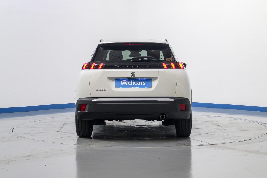 Peugeot 2008 Diésel Allure Pack BlueHDI 81kW (110CV) 4