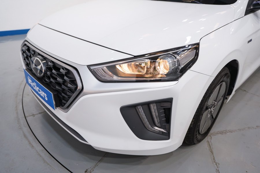 Hyundai IONIQ Híbrido 1.6 GDI HEV Klass DT 9