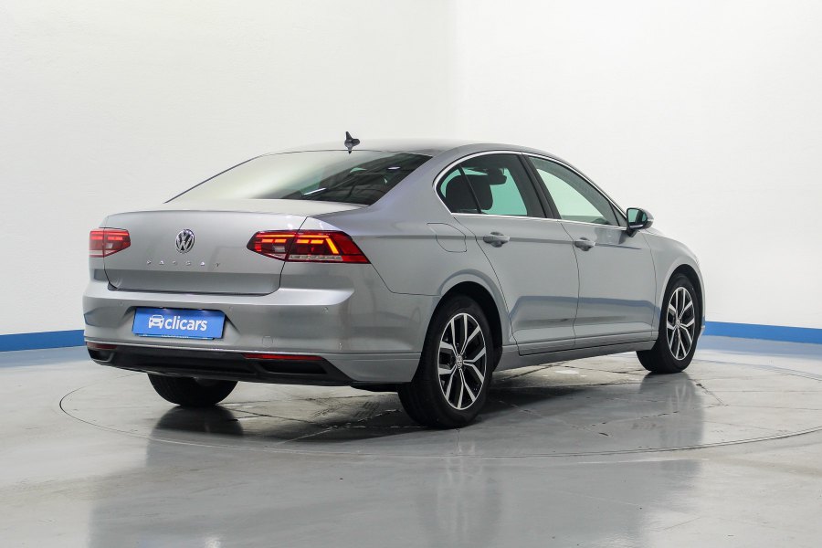 Volkswagen Passat Diésel Passat 2.0TDI EVO Executive DSG7 110kW 5