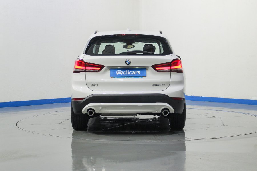 BMW X1 Diésel sDrive18dA Business 4