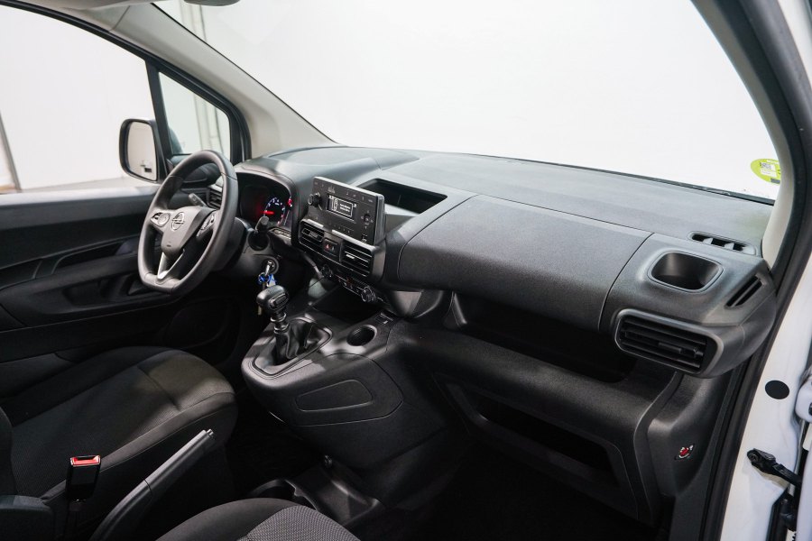 Opel Combo Diésel 1.5 TD 75kW (100CV) Express L H1 1000kg 29