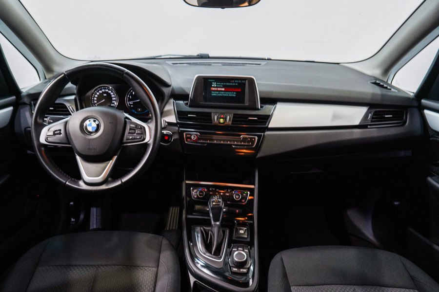 BMW Serie 2 Híbrido enchufable 225xe iPerformance Active Tourer 11