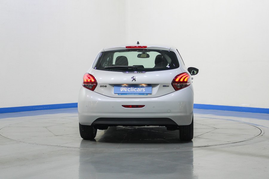 Peugeot 208 Gasolina 208 1.2 PureTech Allure 82 4