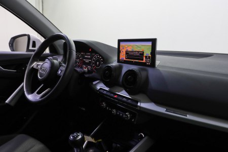 Audi Q2 Gasolina design ed 1.4 TFSI 110kW (150CV) CoD 38
