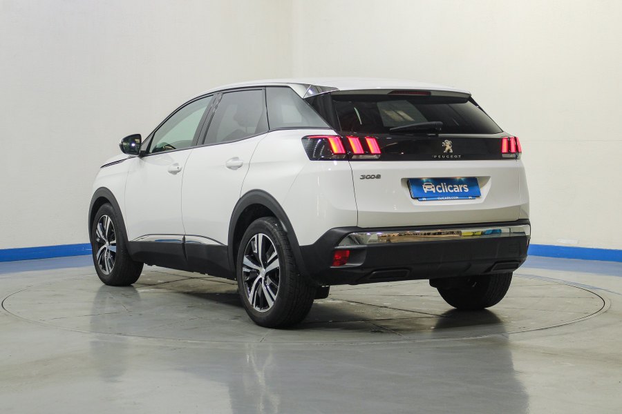 Peugeot 3008 Gasolina 1.2 PureTech 96KW (130CV) S&S Allure 8