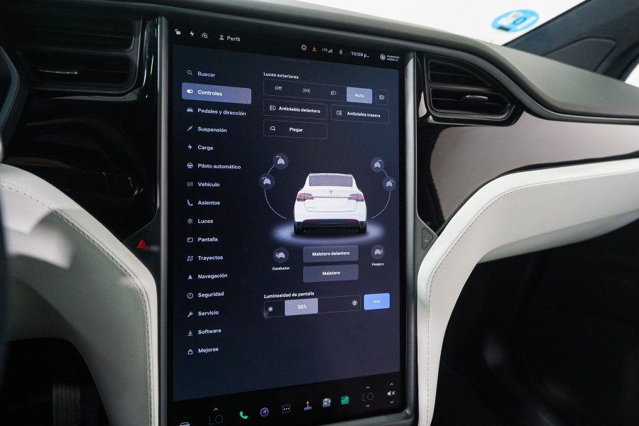 Tesla Model X Eléctrico Gran Autonomía 4WD 29