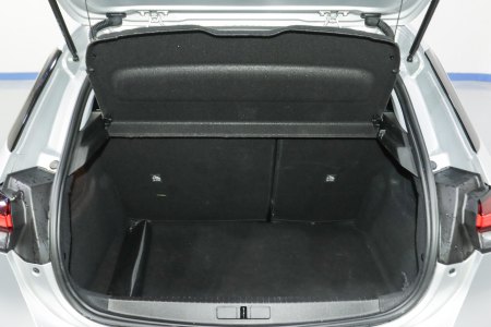 Opel Corsa Gasolina 1.2T XHL 74kW (100CV) Elegance 17