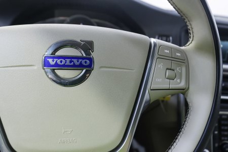 Volvo V60 Híbrido enchufable 2.4 D6 Híbrido AWD Auto 23