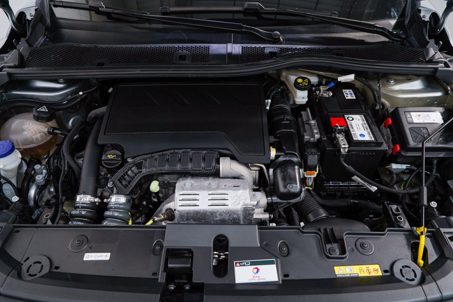 Peugeot 208 Gasolina PureTech 73kW (100CV) Allure 36