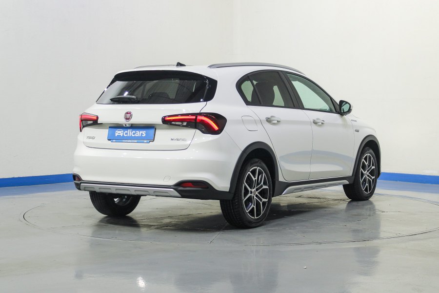 Fiat Tipo Mild hybrid Cross 1.5 Hybrid 97kW (130CV) DCT 5