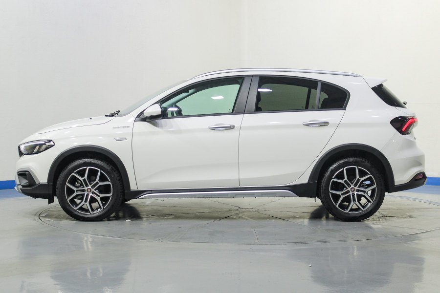 Fiat Tipo Mild hybrid Cross 1.5 Hybrid 97kW (130CV) DCT 7