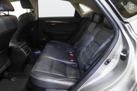 Lexus NX Híbrido 2.5 300h Executive Navigation 38