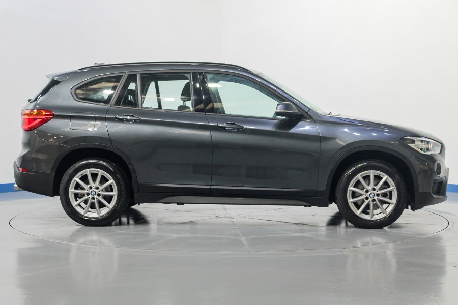 BMW X1 Diésel sDrive18dA 6