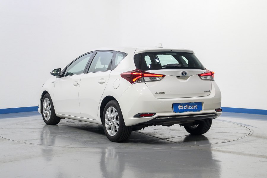 Toyota Auris Híbrido 1.8 140H Hybrid Active (Business Plus) 8